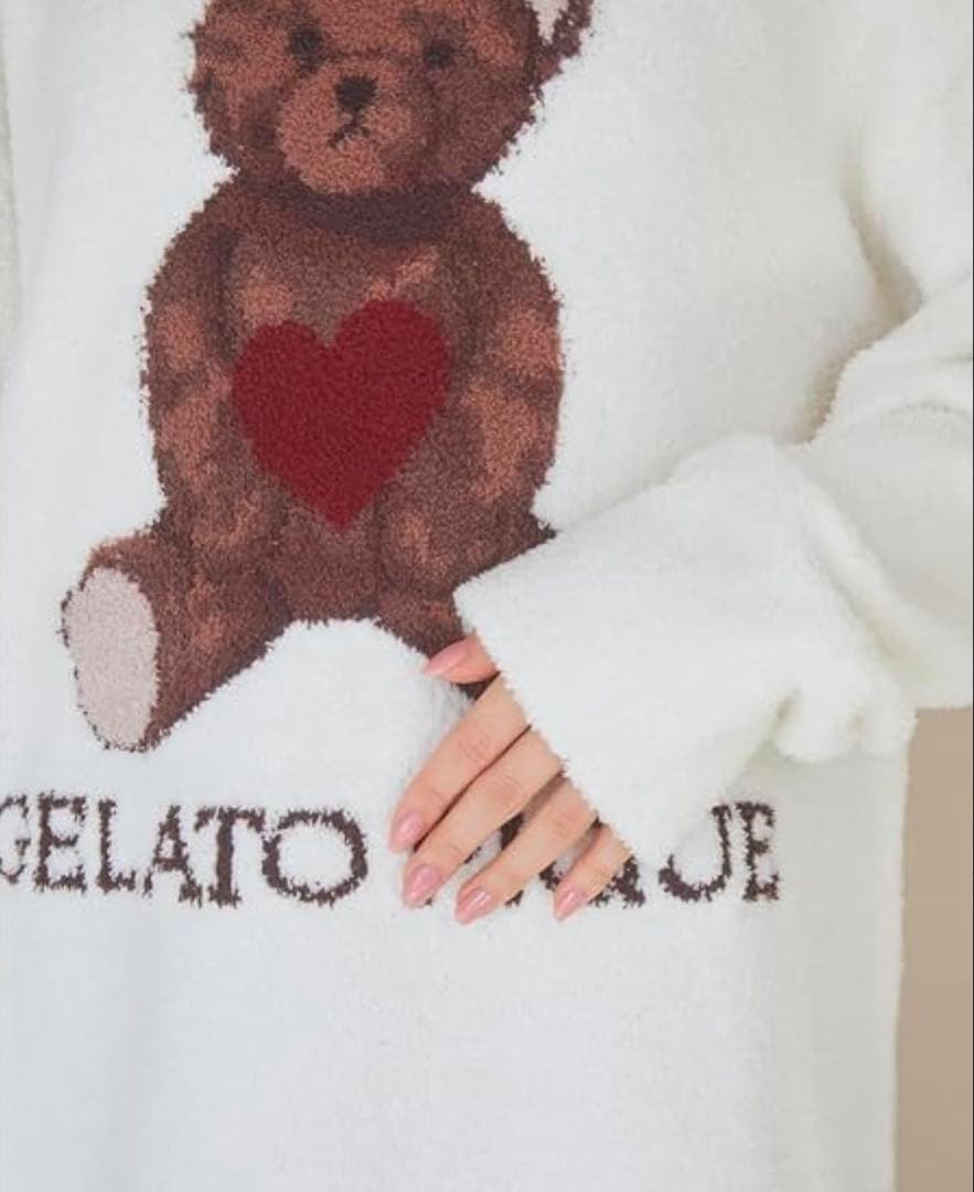 gelatopique ベビモコハートベアジャガードプルオーバー