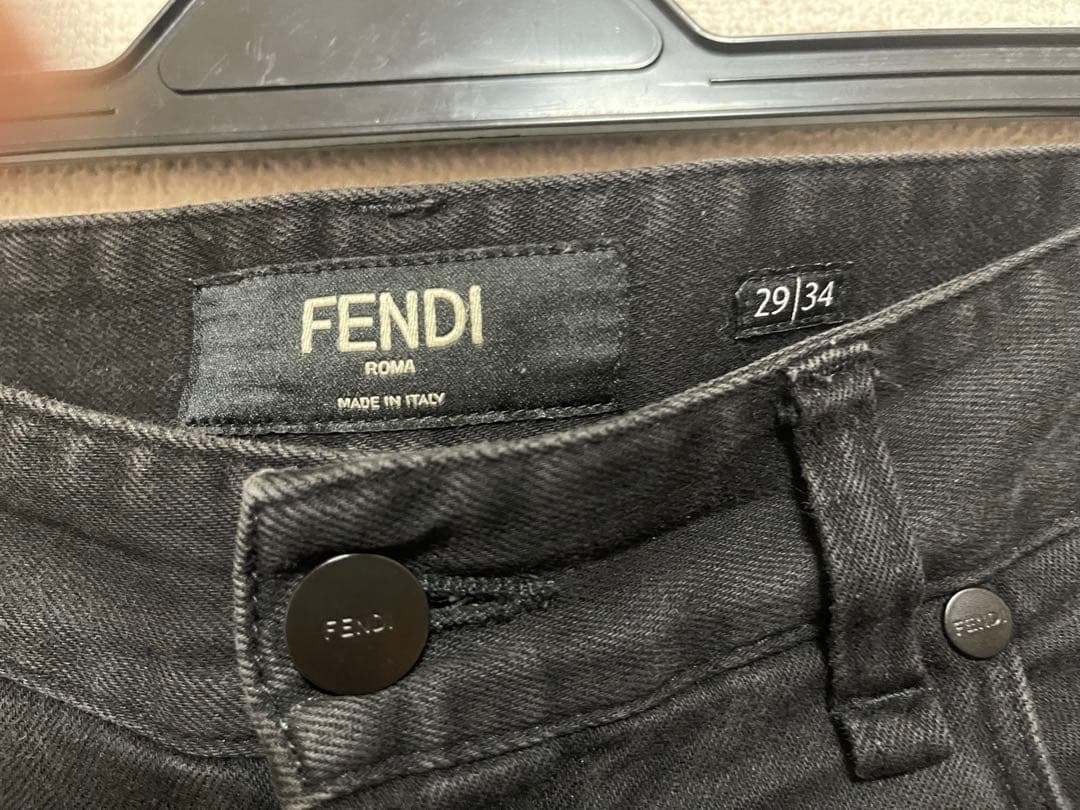 FENDI フェンディ　ブラック　デニム　denim