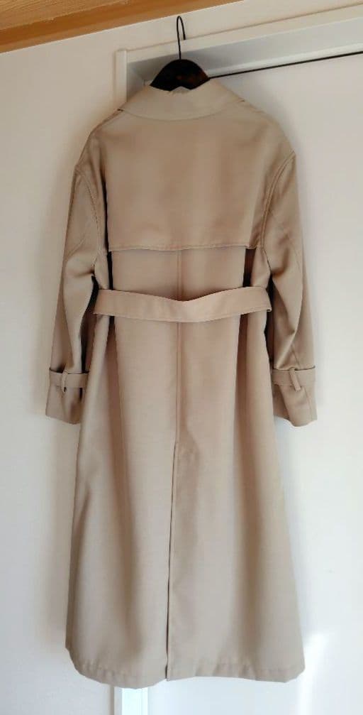 極美品 トレンチコート 薄手・春・秋素材 スローブイエナ