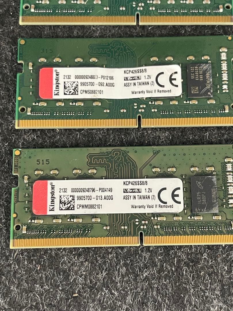 メモリー 3x Kingston KCP426SS8/8 DDR4 8GB 1.2V