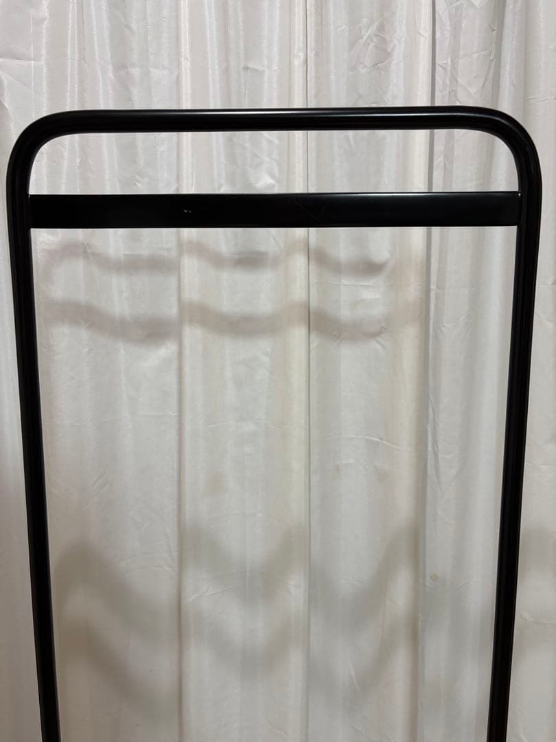 ハンガーラック・ポールハンガー IDEE WALLABY HANGER STAND