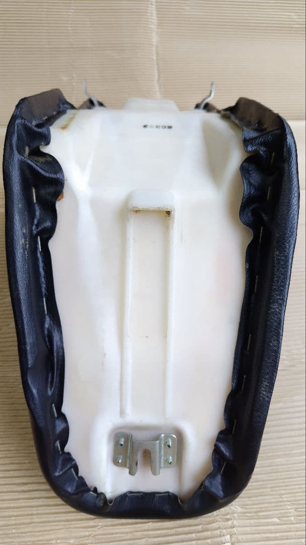 カワサキ KDX200SR シート