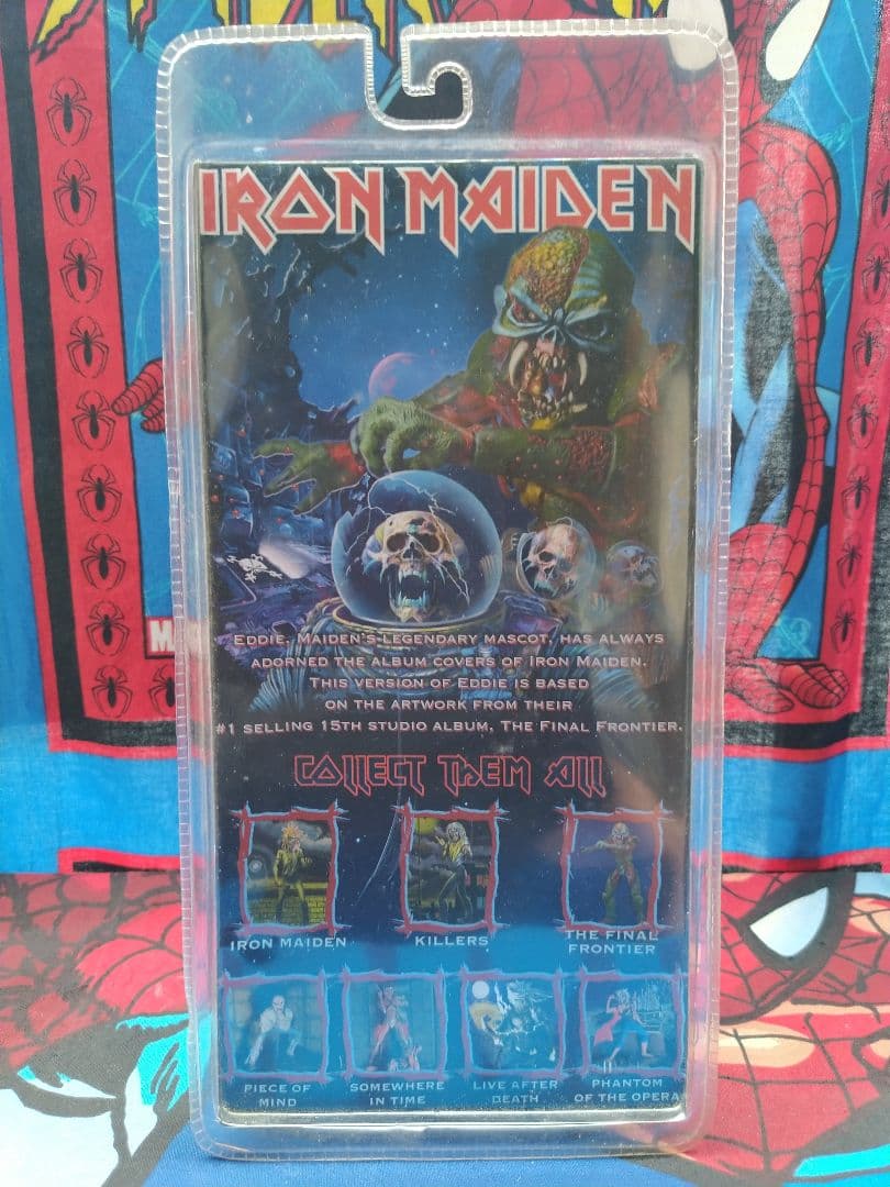 NECA アイアンメイデン (2011年) ファイナルフロンティア 新品・未開封