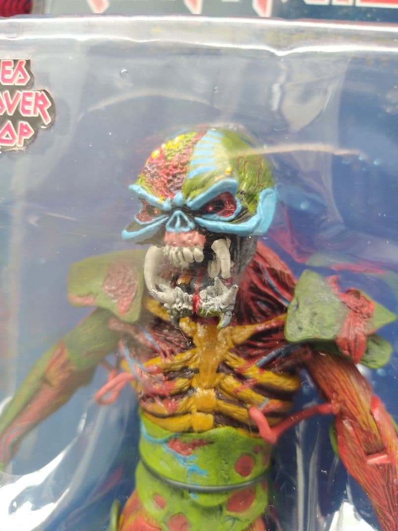 NECA アイアンメイデン (2011年) ファイナルフロンティア 新品・未開封
