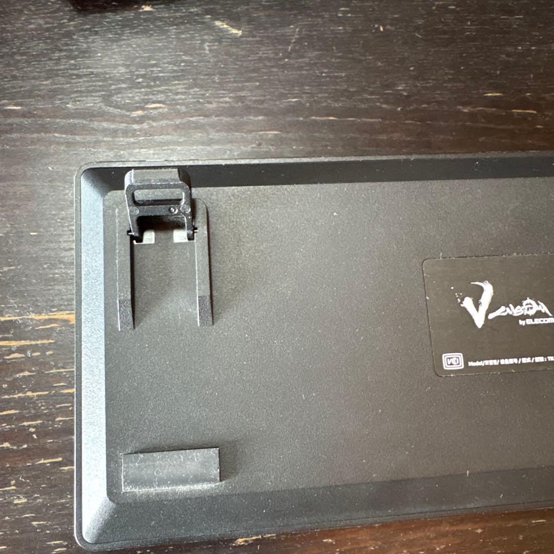 エレコム　vk300s TKL 65% ゲーミングキーボード