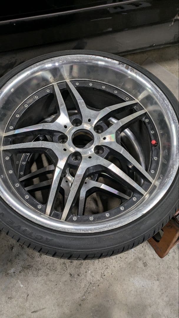 19インチホイール8,5j、9,5j