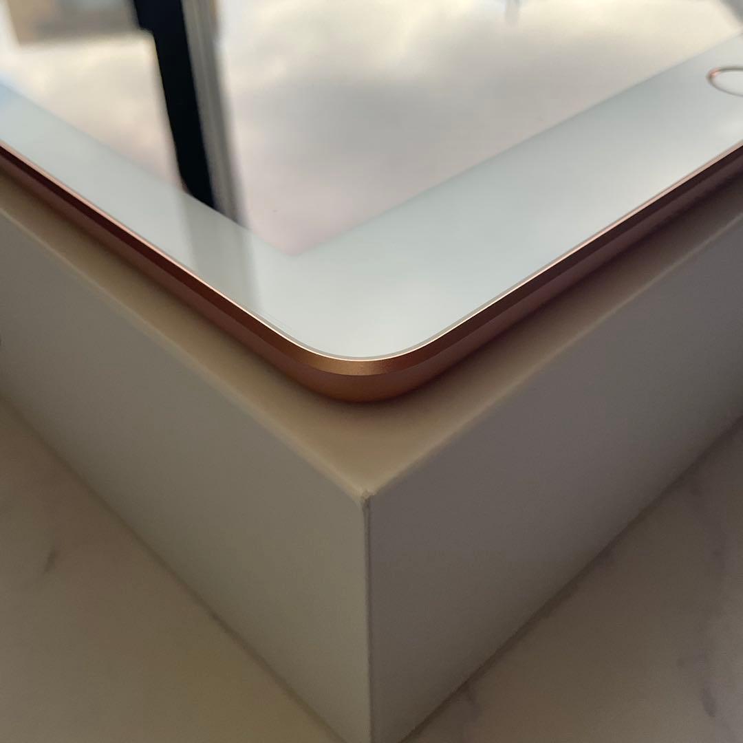 【極美品】Apple iPad 第6世代 Wi-Fi Cellular 32GB