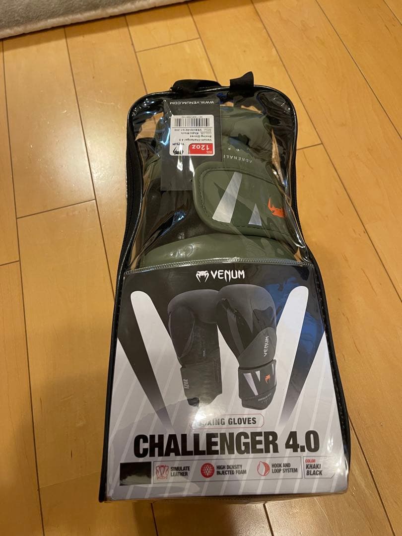 Venum CHALLENGER 4.0 ボクシンググローブ 12oz