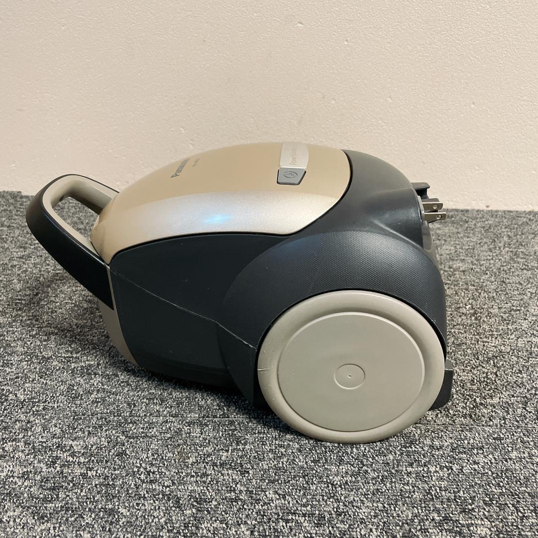 パナソニック　紙パック　掃除機　MC-PK15G-N　2014年製
