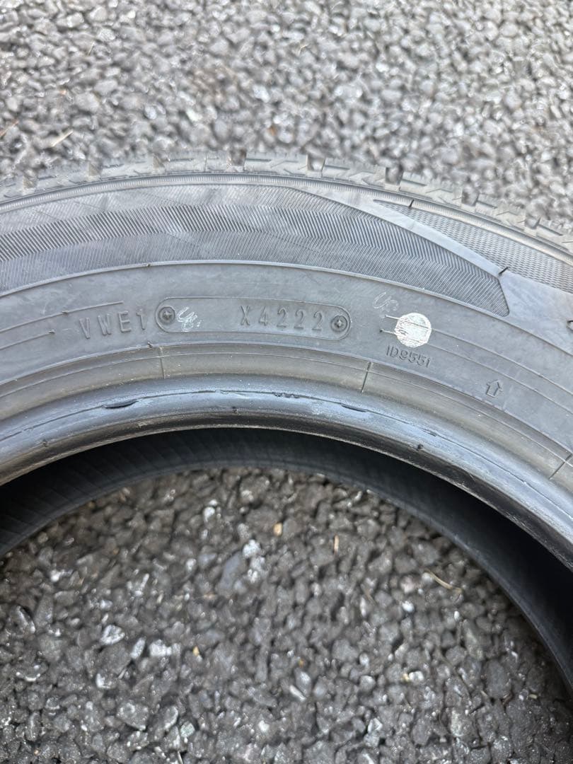145/80R13 バリ山ダンロップ スタッドレスタイヤ 13インチ 4本