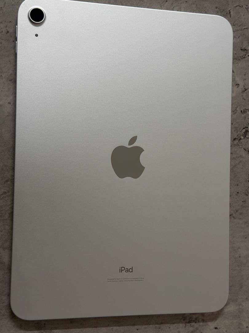 Apple iPad (第10世代) 64GB シルバー
