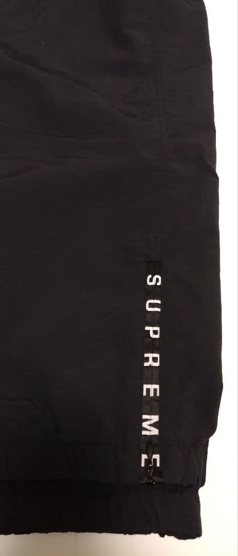 Supreme ブラック トラックパンツ