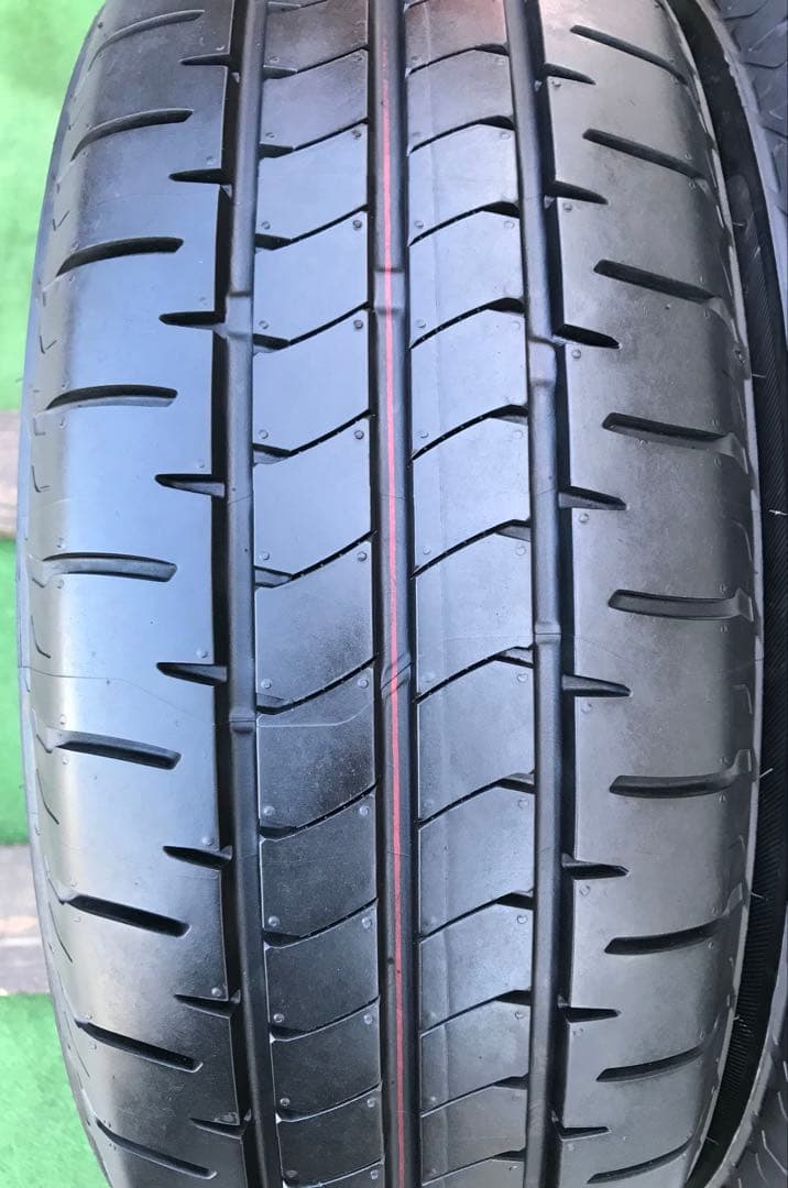 195/60 R15 BRIDGESTONE NEWNO ラジアルタイヤ