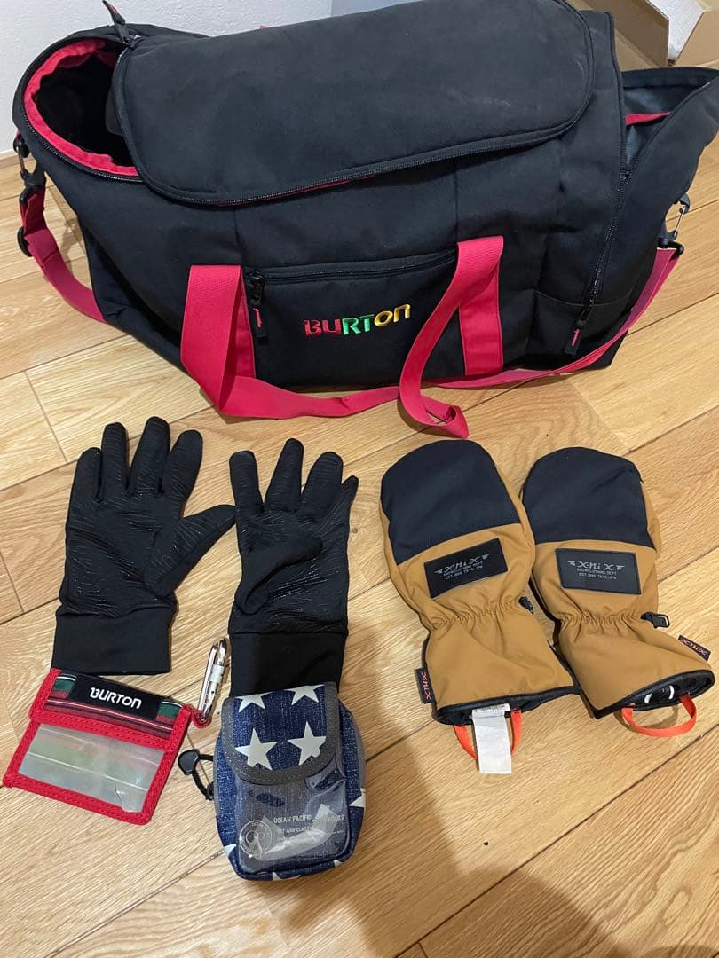 ピノコ　Burton スノーボードウェア 赤/青　入門セット