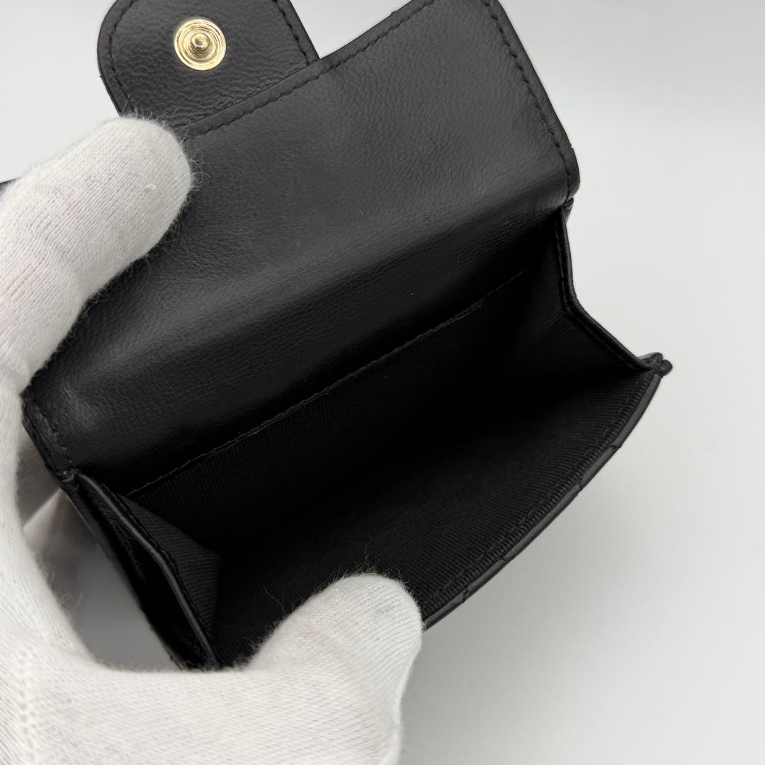 CHANEL シャネル ミニ財布 マトラッセ 三つ折り コンパクトゴールド金具