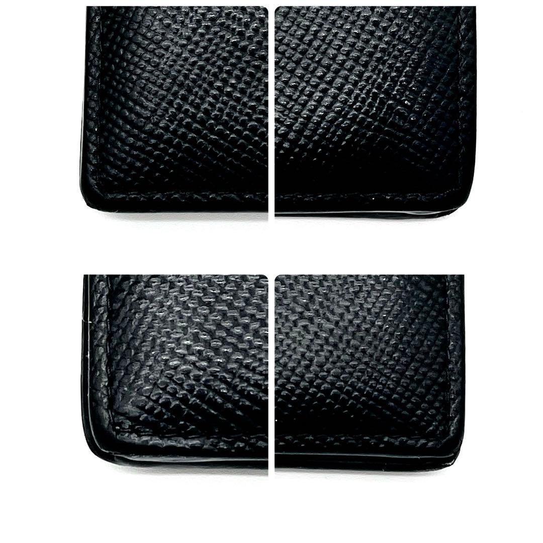 PRADA 二つ折り財布　サフィアーノレザー　ゴールド金具　ブラック
