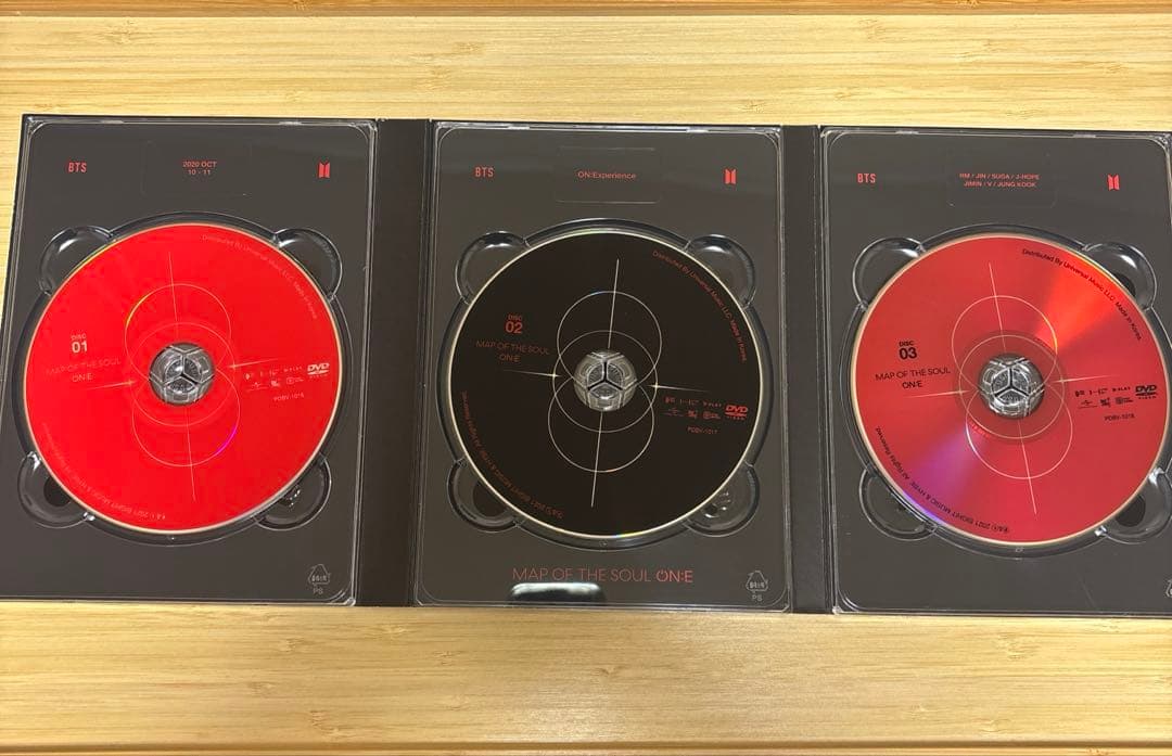 1000円お値下げしました‼️ BTS DVD まとめ売り　トレカ付き