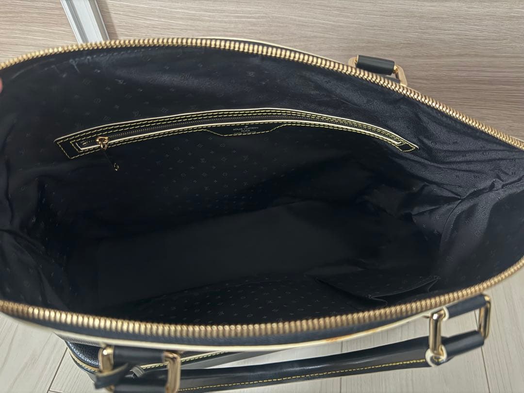 LOUIS VUITTON ルイヴィトン スハリ ロックイットGM M91863