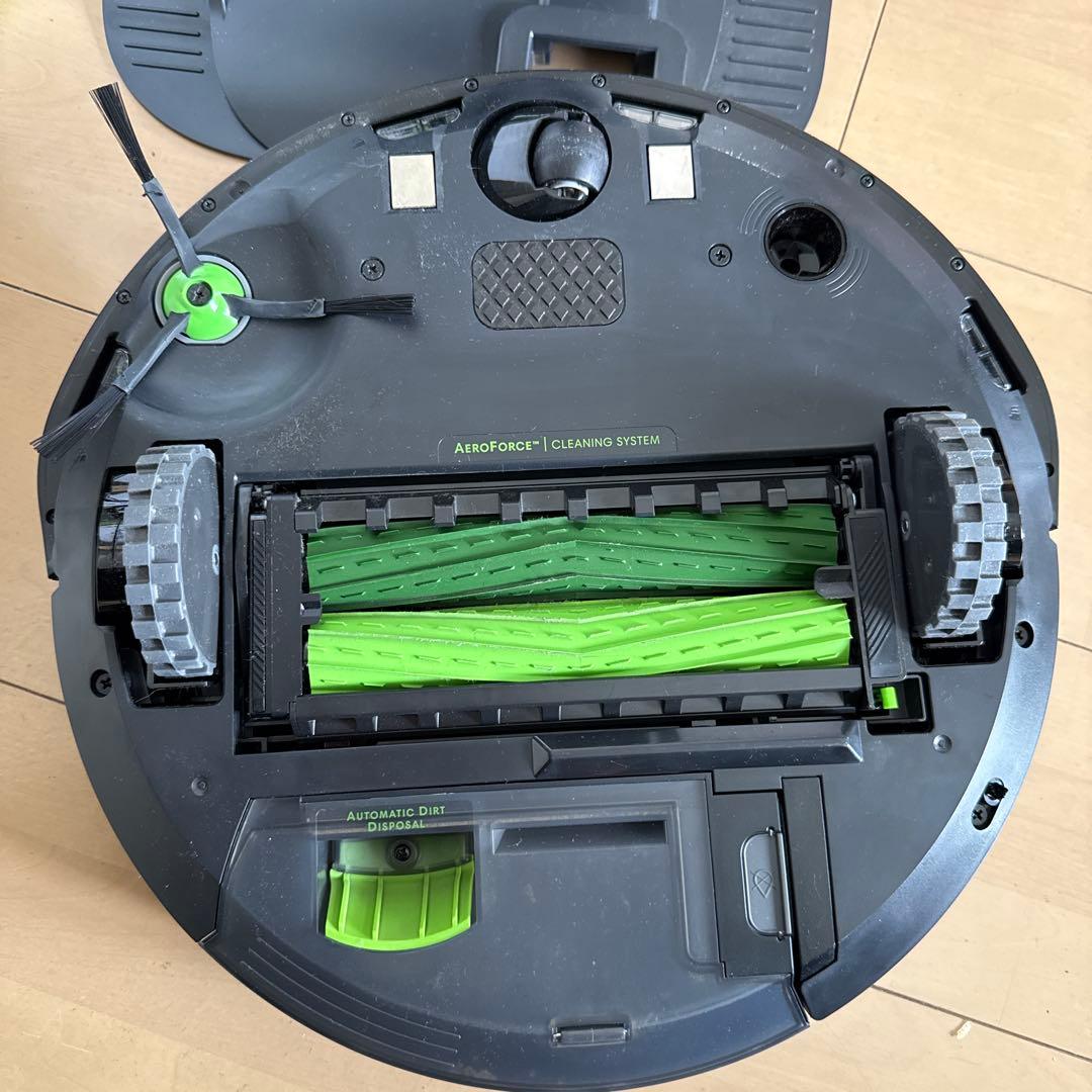 iRobot Roomba i3+ ルンバ　ホームベース付