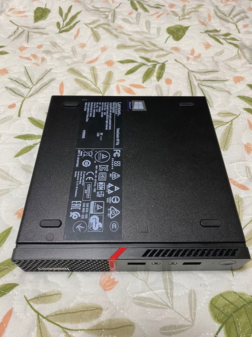 【美品】Lenovo ThinkCentre M715q Tiny