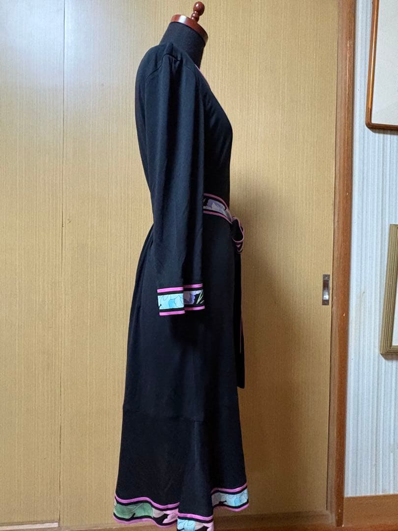 【レオナール】ワンピース 定番柄 LL (Mサイズの私が着てました)