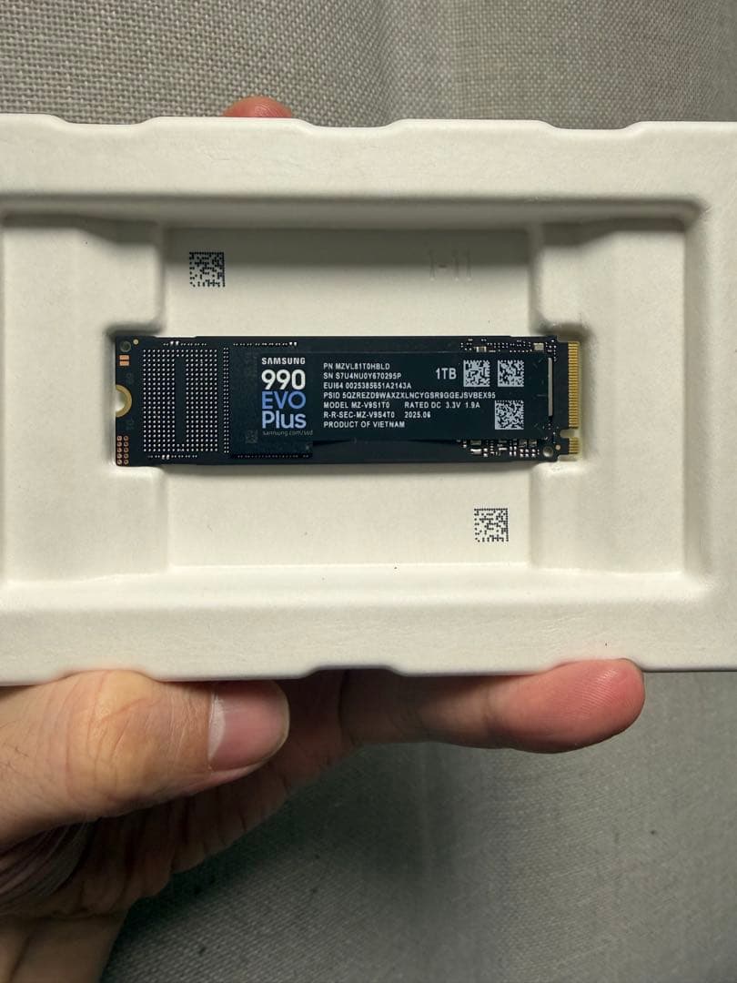 内蔵型SSD Samsung 990 EVO Plus 1TB SSD