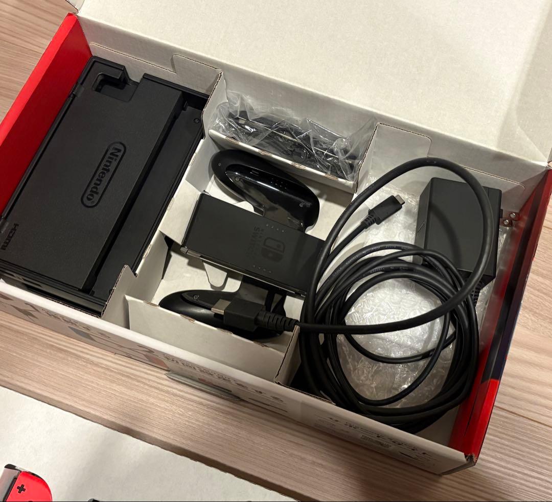Nintendo Switch 本体 + 大乱闘スマッシュブラザーズ