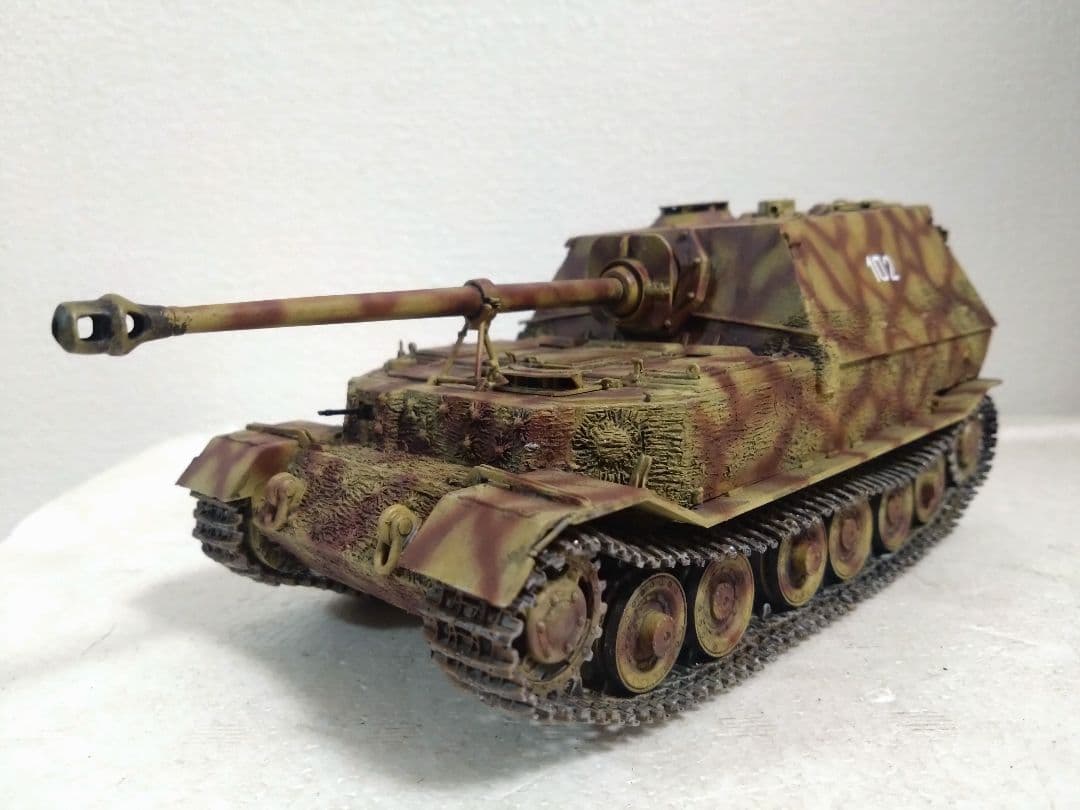 戦車プラモデル戦車完成品 ドラゴン1/35ドイツ重駆逐戦車 エレファント完成品