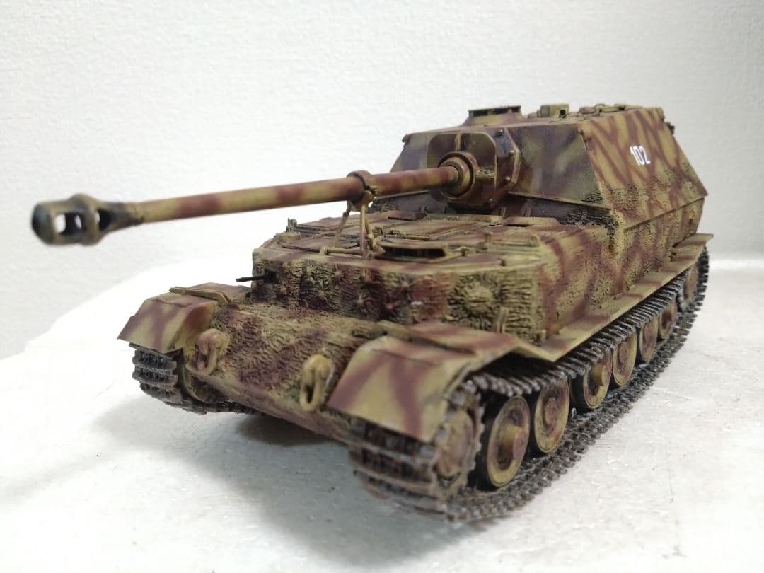 戦車プラモデル戦車完成品 ドラゴン1/35ドイツ重駆逐戦車 エレファント完成品
