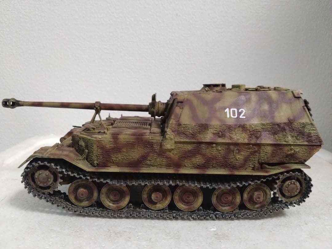 戦車プラモデル戦車完成品 ドラゴン1/35ドイツ重駆逐戦車 エレファント完成品