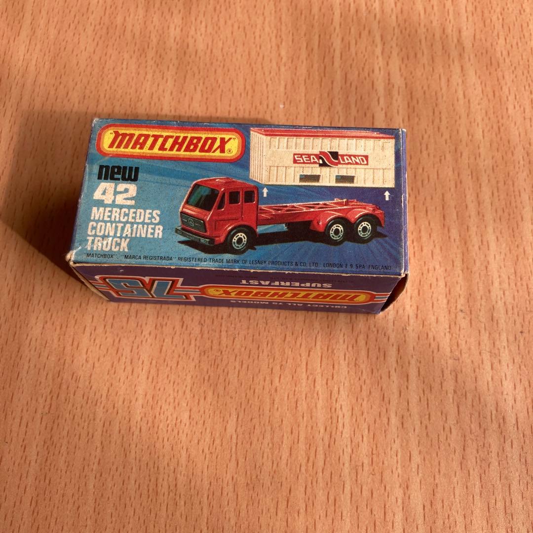 MATCHBOX メルセデス コンテナトラック