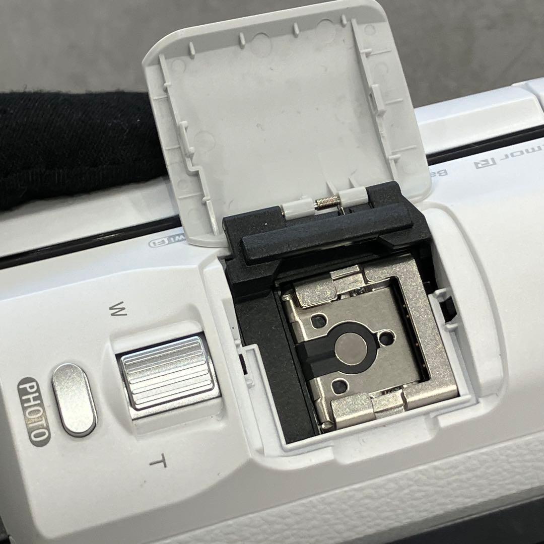 P*読様 通電未確認 Sony HDR-PJ680ハンディカム ビデオカメラ 白