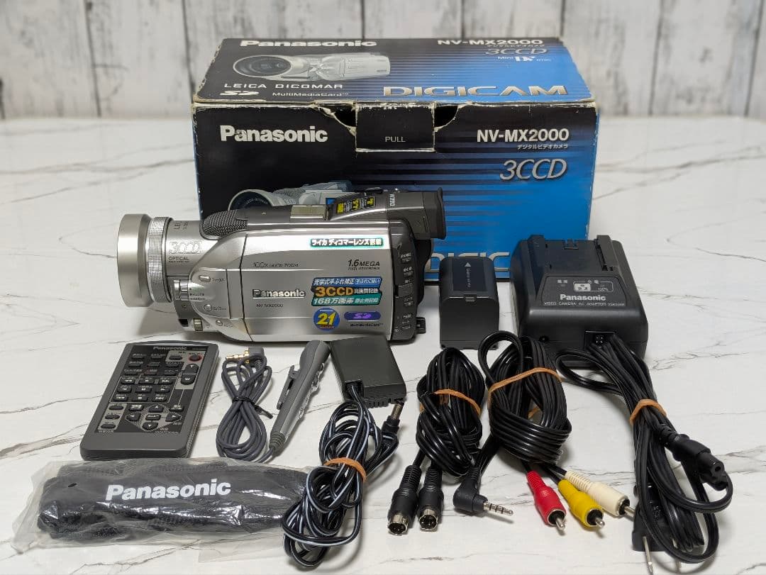 ③ Panasonic　NV-MX2000　MiniDV対応　豪華セット