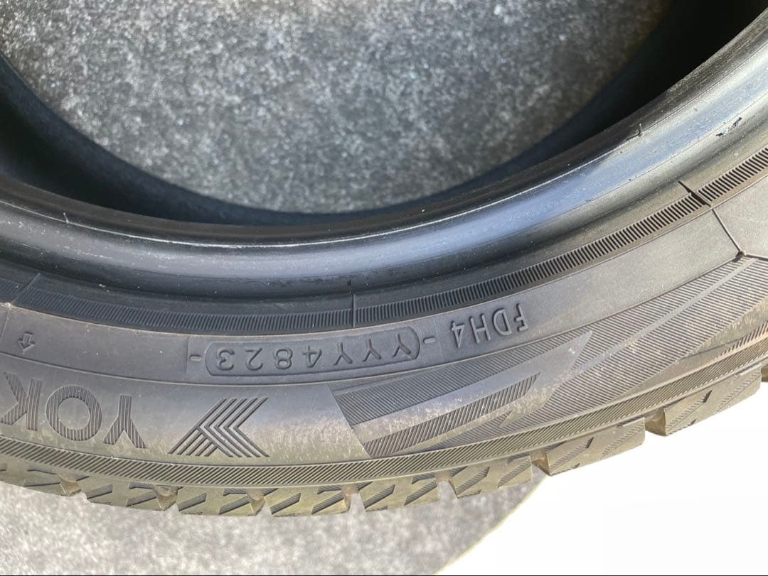 Yokohama IG7スタッドレスタイヤ 205/50R17