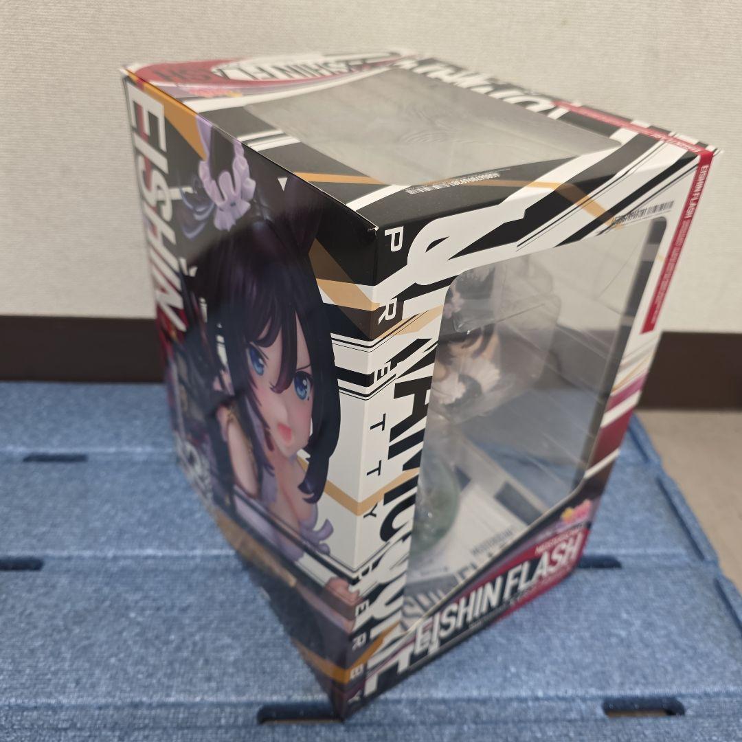 ウマ娘プリティーダービー　エイシンフラッシュ　マンハッタンカフェ