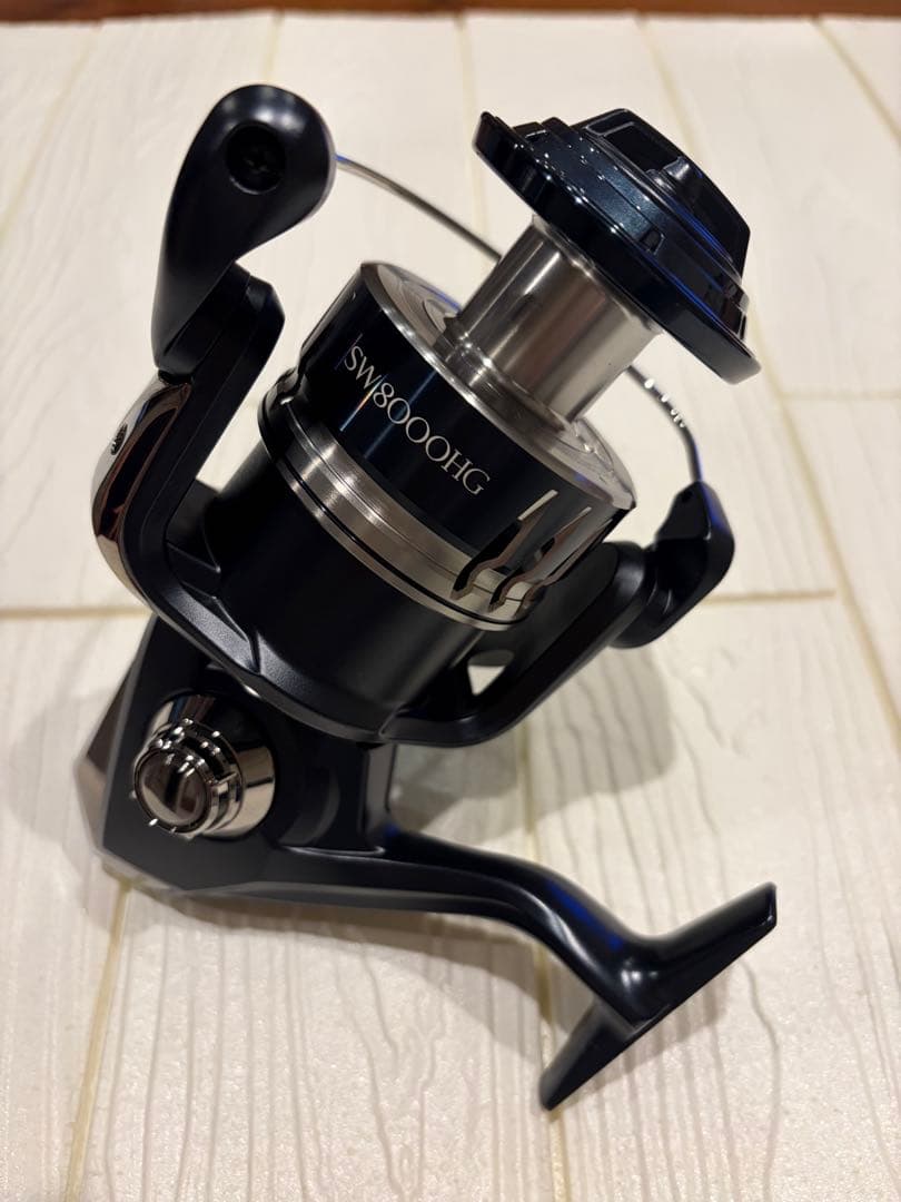 スピニングリール SW8000HG