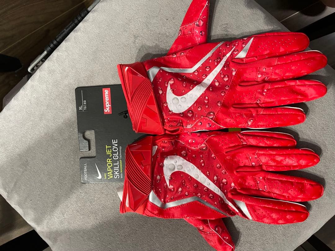 Supreme Vapor Jet Skill Glove XL レッド