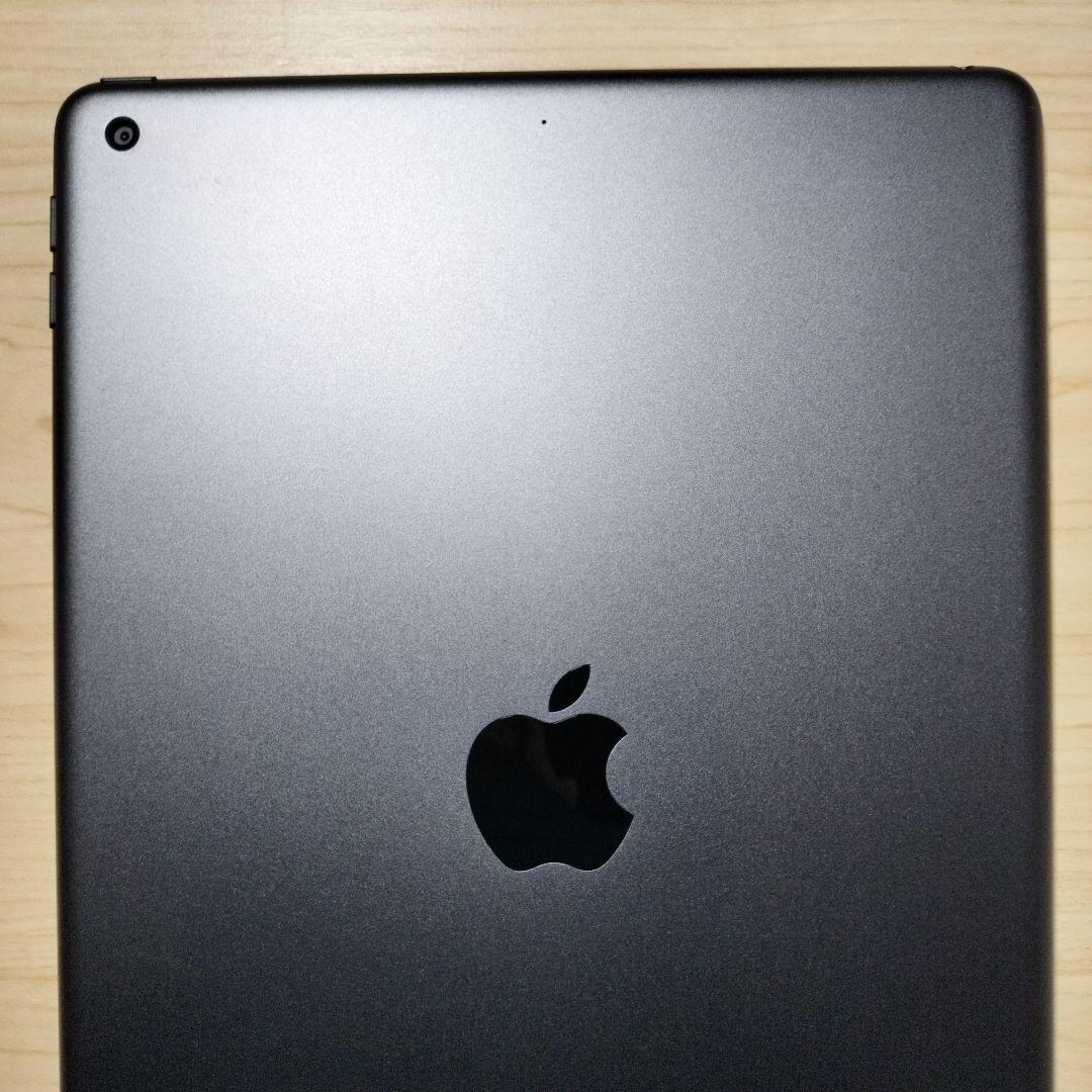 【美品】iPad 第9世代 Wi-Fiモデル 64GB バッテリー最大容量99%