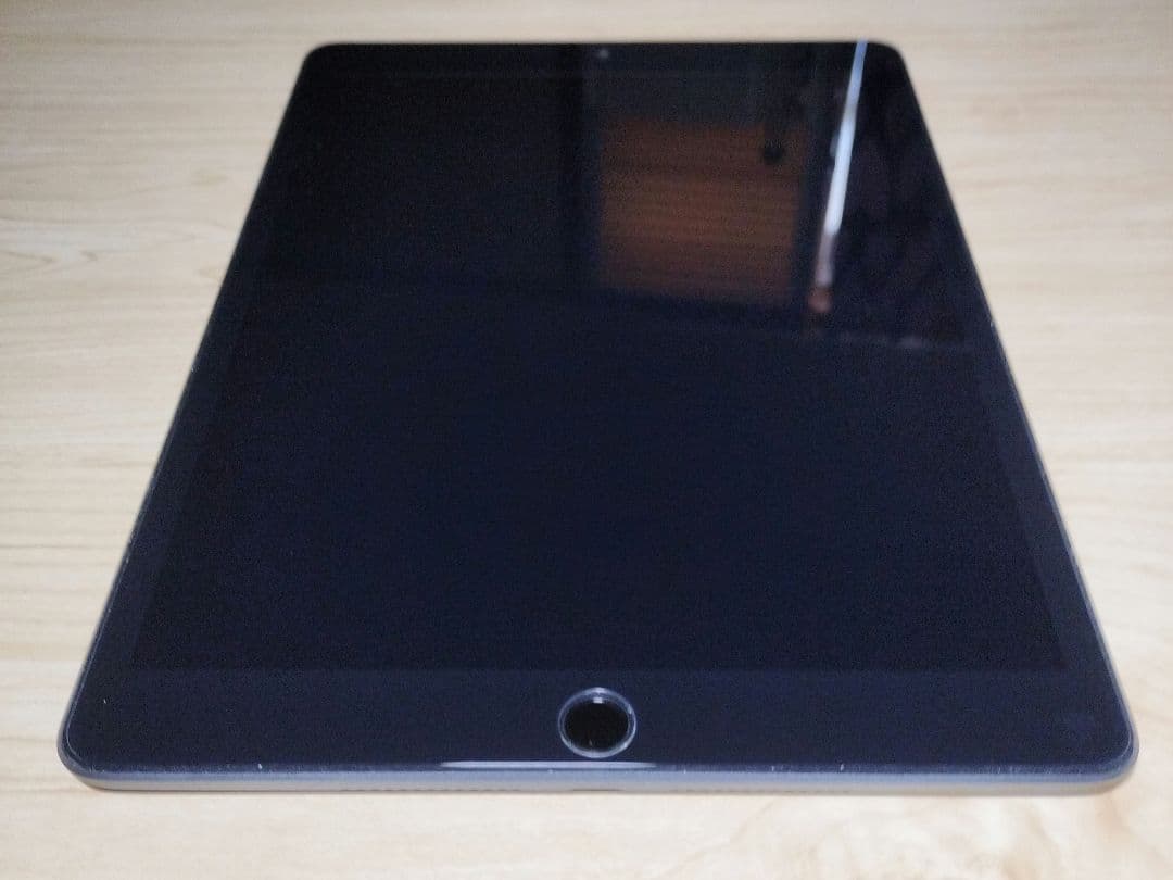 【美品】iPad 第9世代 Wi-Fiモデル 64GB バッテリー最大容量99%