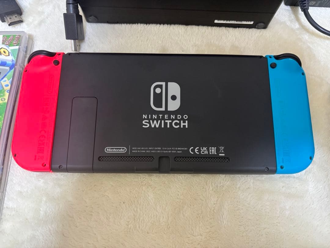 Nintendo Switch ネオンブルー/ネオンレッド 本体　カセットセット