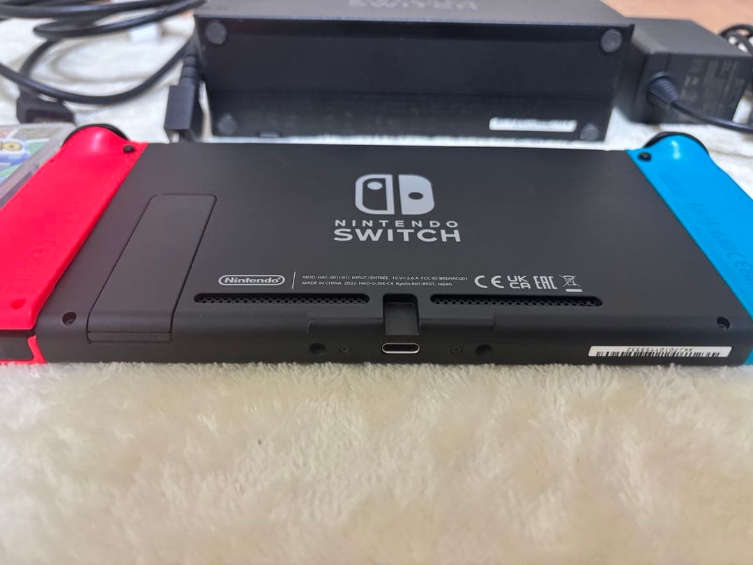 Nintendo Switch ネオンブルー/ネオンレッド 本体　カセットセット