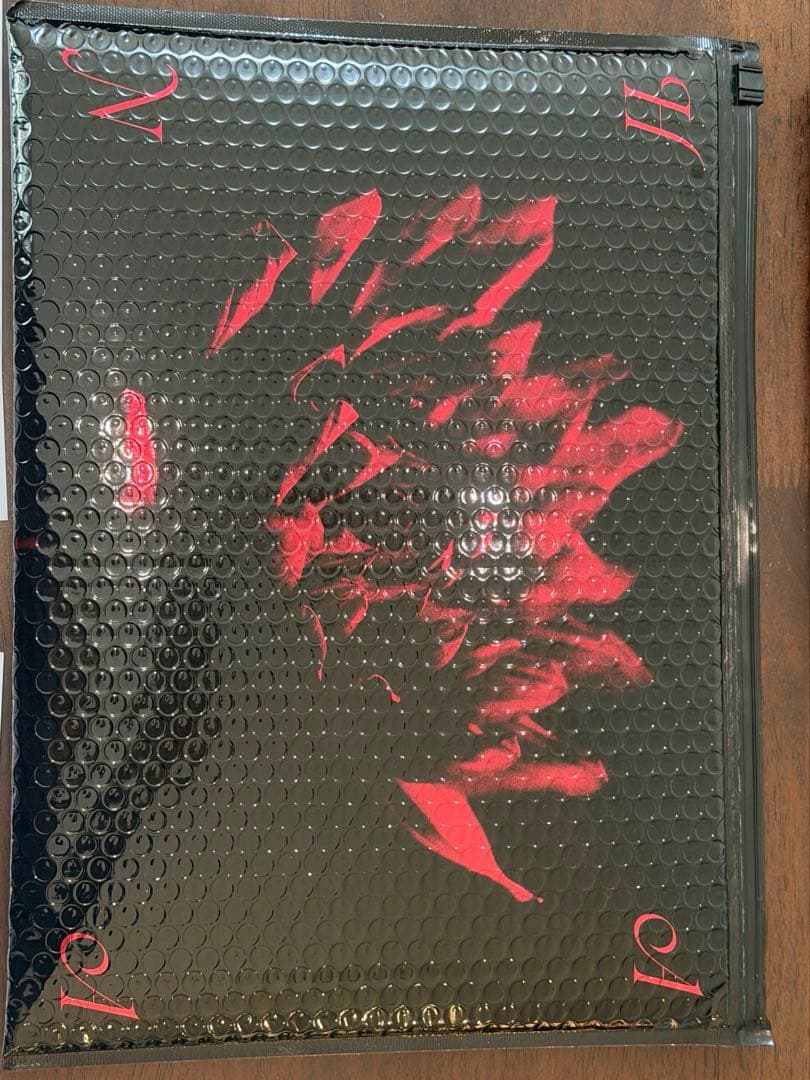 HANA 1stアルバム　完全生産限定盤