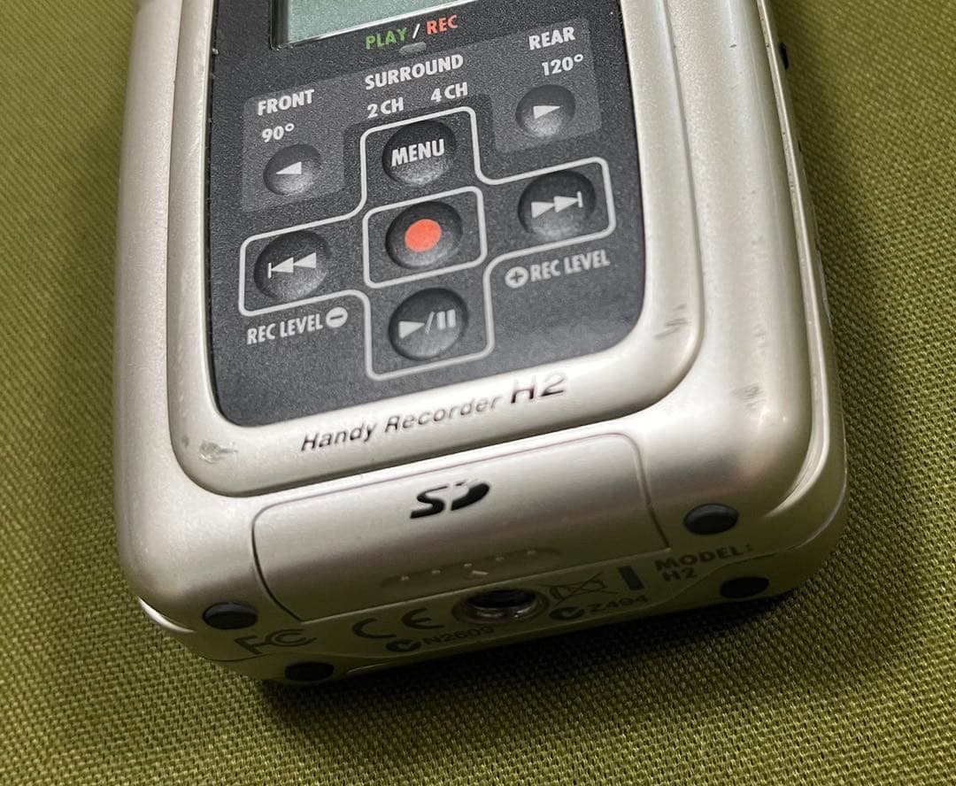 今だけ値下　Zoom H2 ハンディレコーダー　used