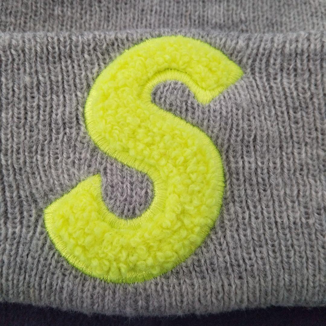 か*い様 Supreme超希少ネオンSロゴビーニーです！