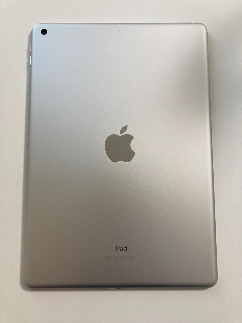 【美品】iPad Wi-Fi 64GB - シルバー（第9世代）外箱あり