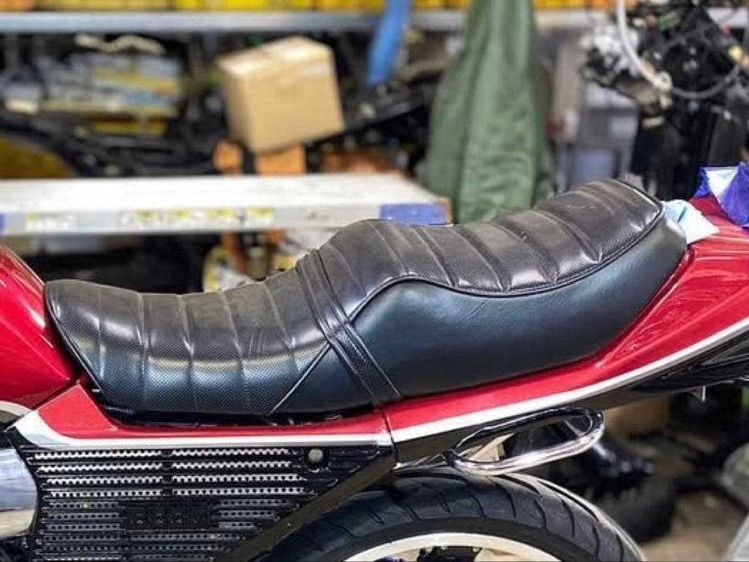 j*0様 CBX400F アンコ抜きタックロールシート