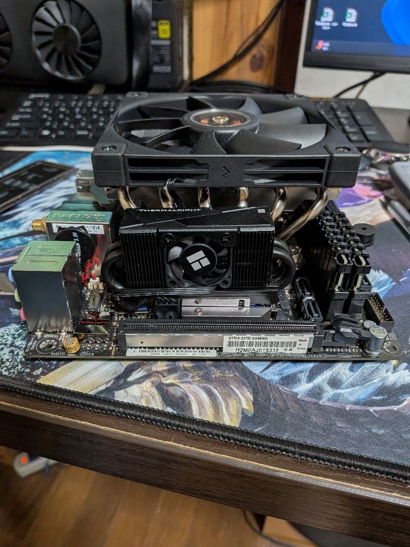 ROG Strix マザーボード ATX RGB対応