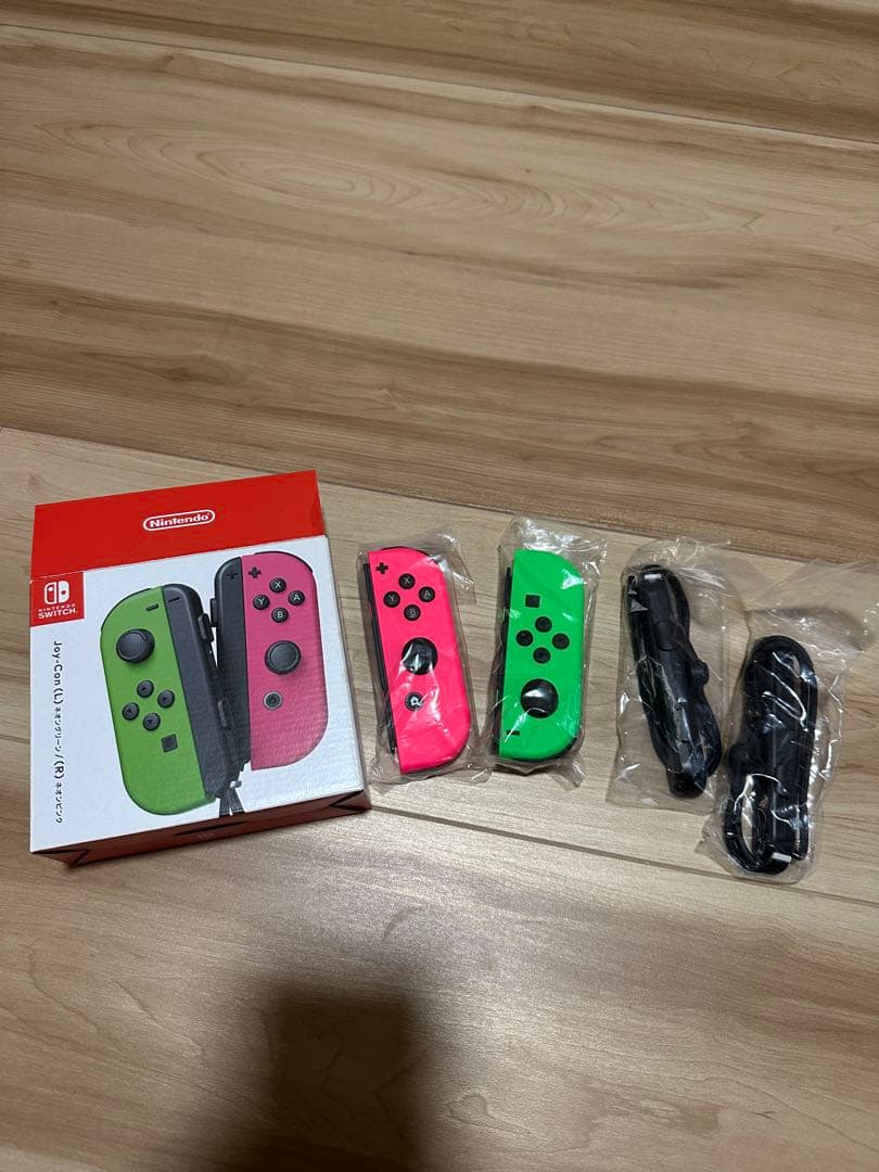 Nintendo Switch 有機ELモデル ストア版とJoy-Conセット