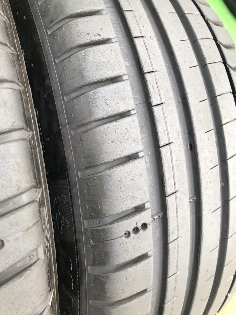 225/45 R18 MICHELIN PILOT SPORT 5ラジアルタイヤ