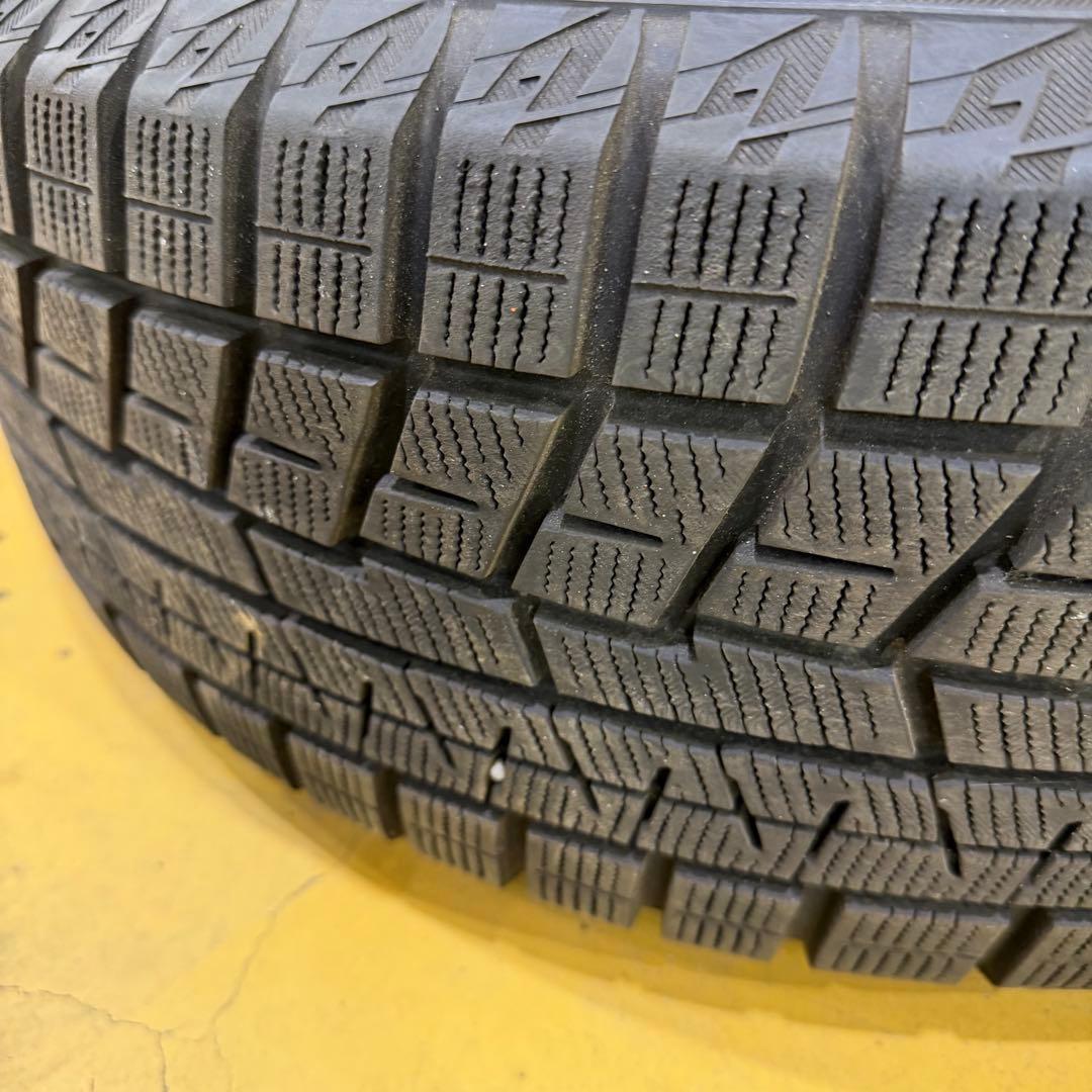 225/60R17 スタッドレスタイヤホイルセット